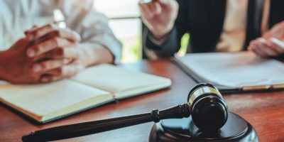 judges-female-lawyers-consultation-of-business.jpg judges-female-lawyers-consultation-of-business.jpg